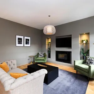 Joivy Luxury 2br On George Street Edinburgh