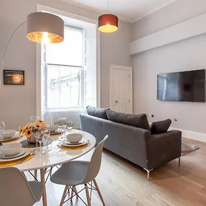 Altido Stylish 1-bed Flat In The Heart Of New Town Edinburgh